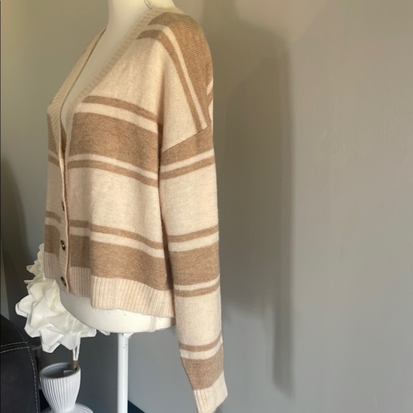 Billabong Striped Beige Cardigan Sweater - Picture 6 of 9